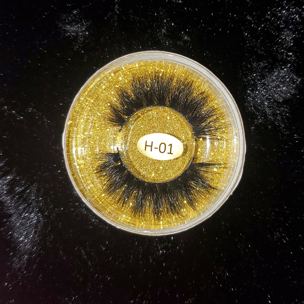 "Show Stoppers" - Picture 3 of 4